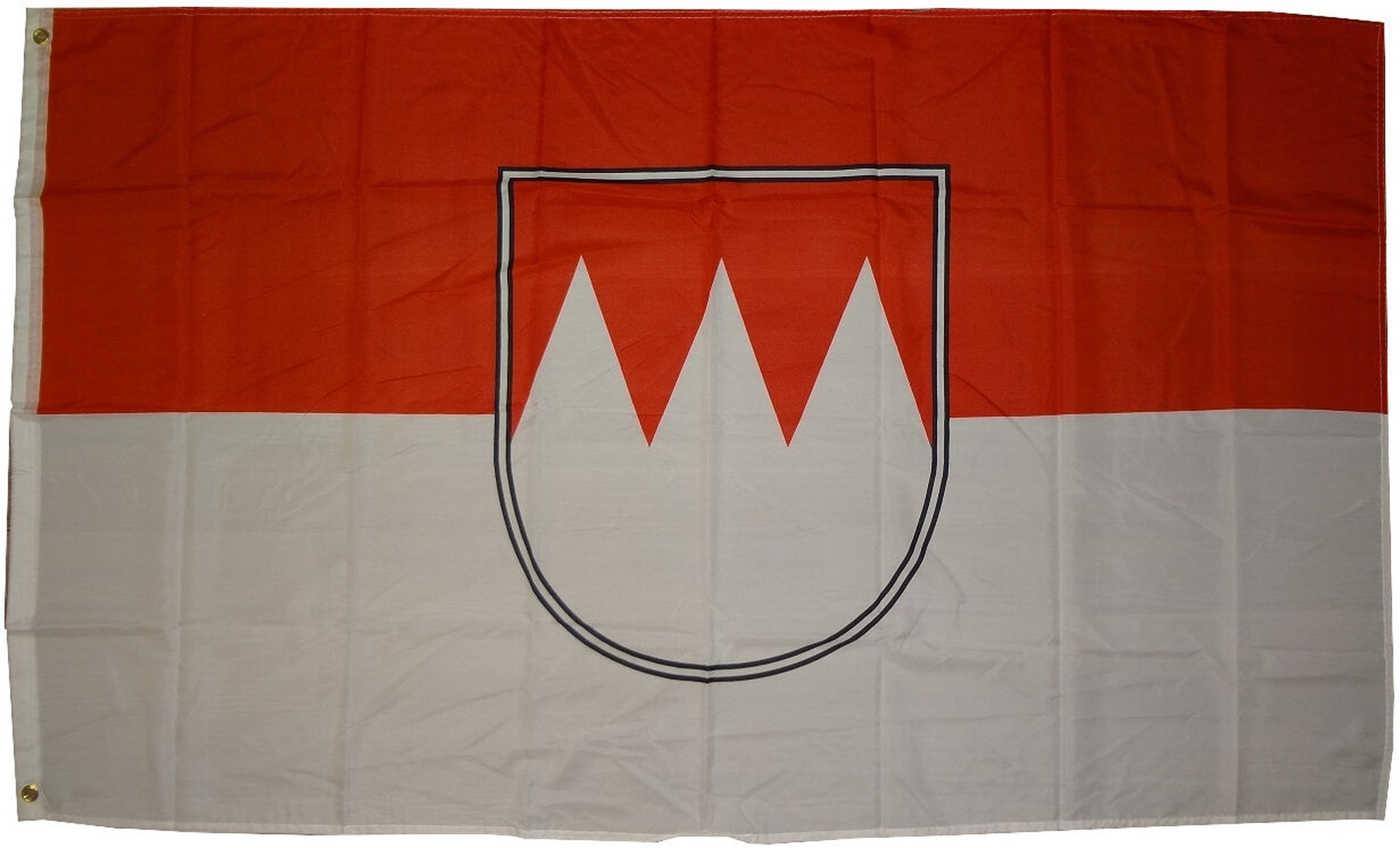 Flagge des Freistaates Niederbayern, Deutschland: rot und weiß mit Wappen.