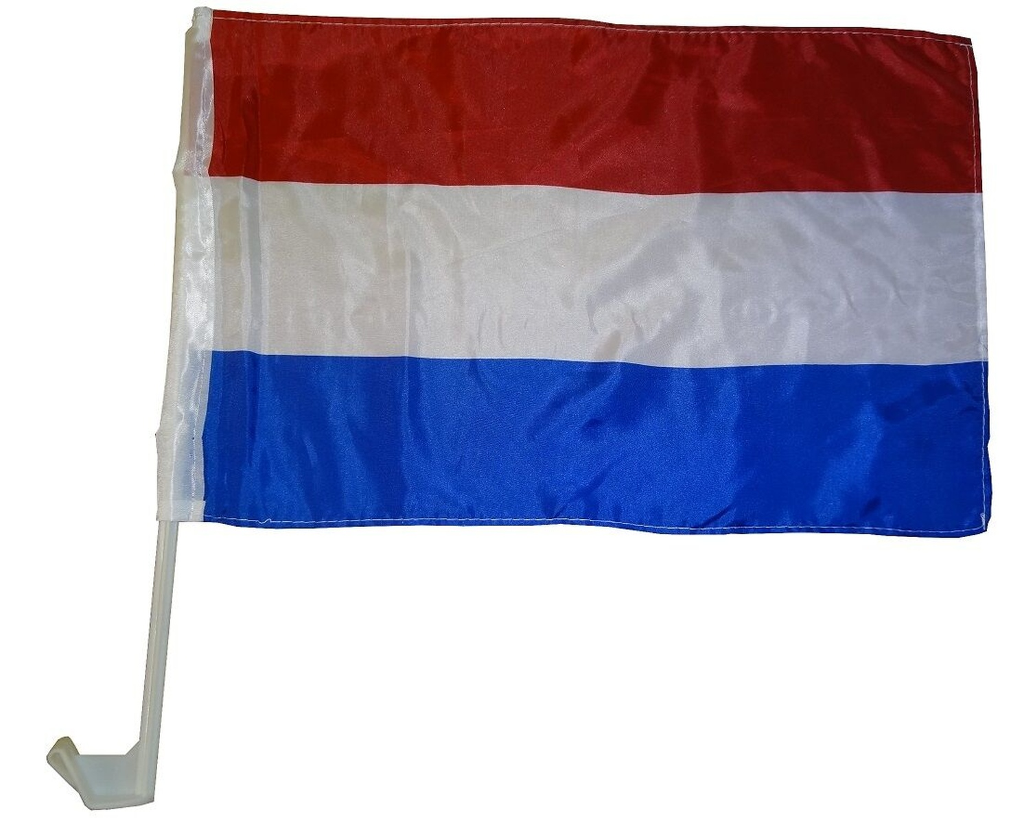Eine niederländische Flagge auf einer Autofensterhalterung. Rote, weiße und blaue horizontale Streifen.