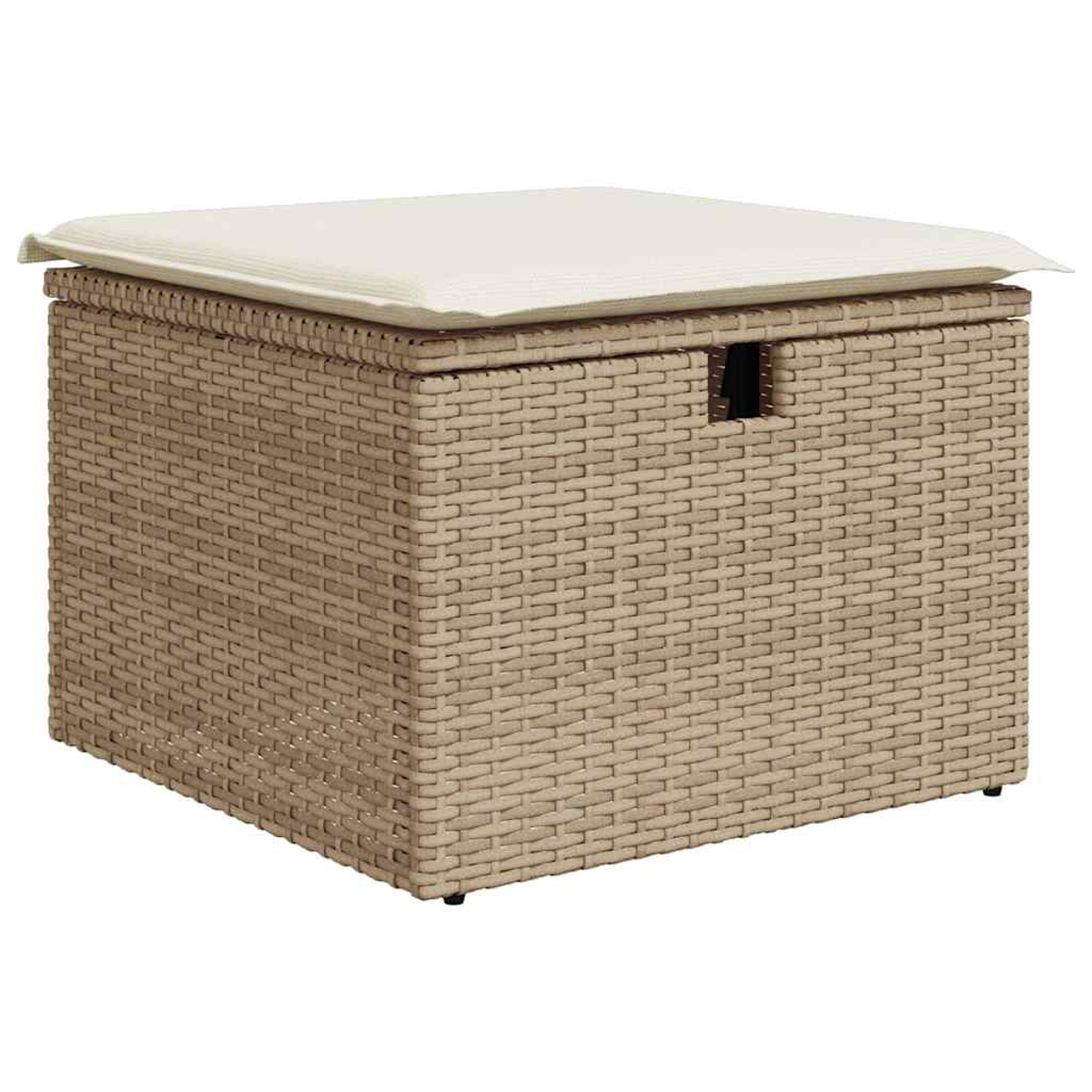 Pouff contenitore in vimini con un cuscino bianco sopra, con una maniglia laterale.
