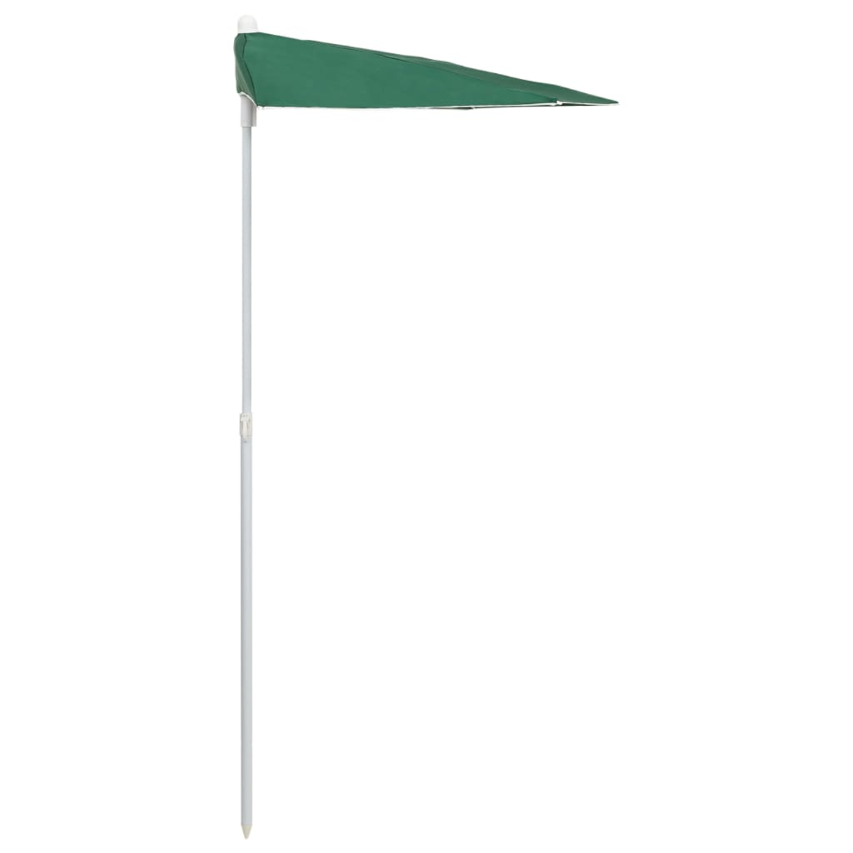 Eine weiße Stange mit einer grünen dreieckigen Flagge oben, vor weißem Hintergrund.