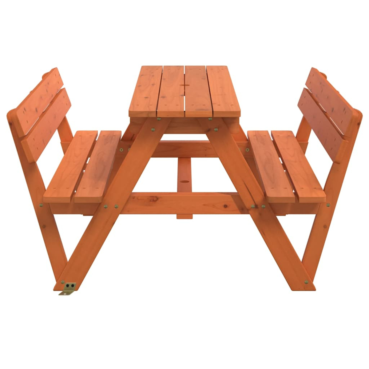 Holz-Picknicktisch mit angebrachten Bänken. Tisch und Bänke sind orange-braun und aus Holz.