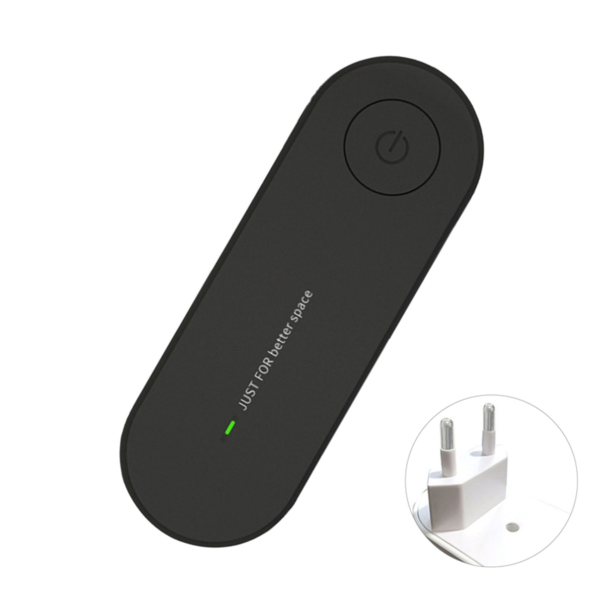 Schwarzer ovaler Luftreiniger mit Power-Taste und Netzstecker. Weißer Hintergrund.