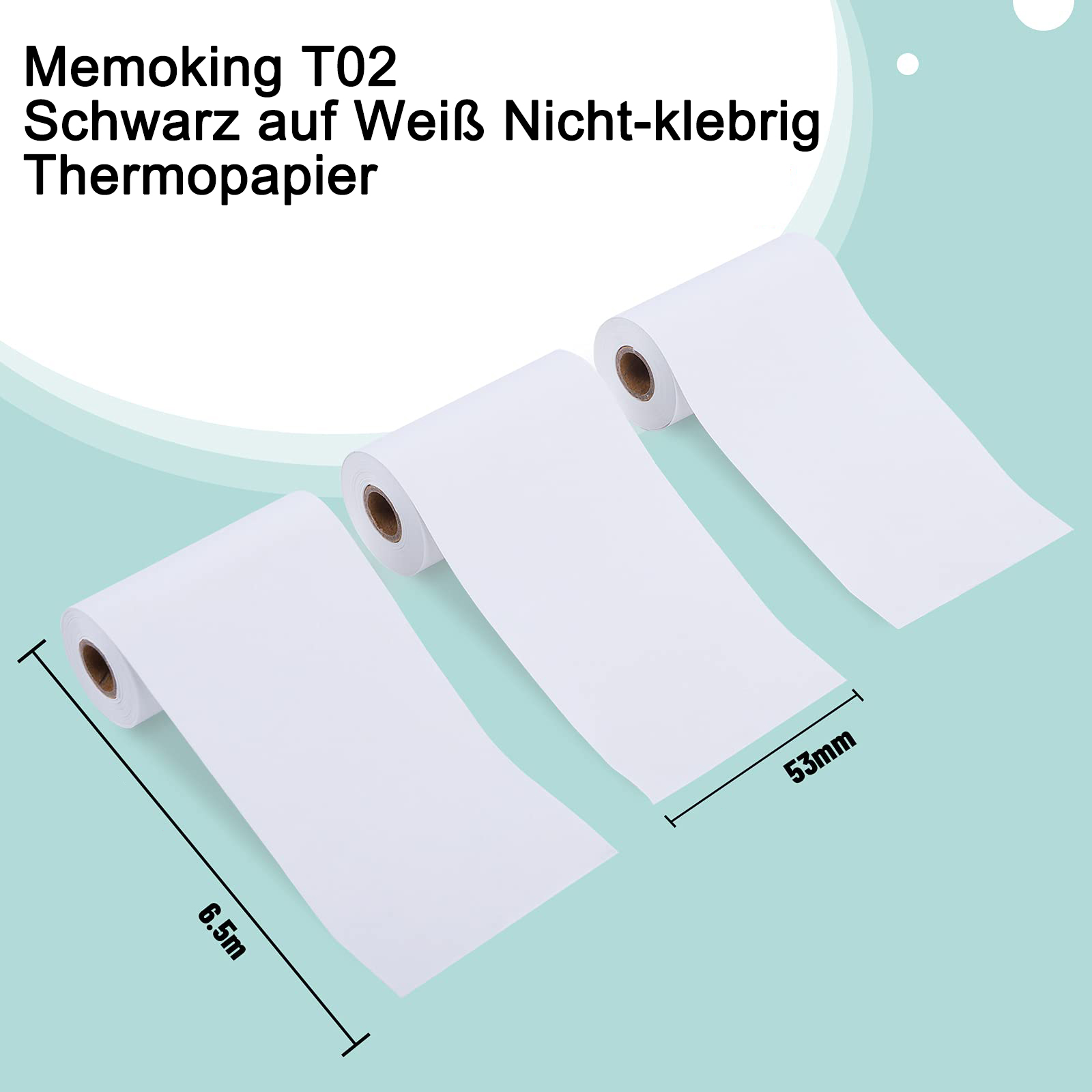 Drei Rollen weißes Thermopapier mit Abmessungen. Das Papier ist mit Memoking T02 beschriftet.