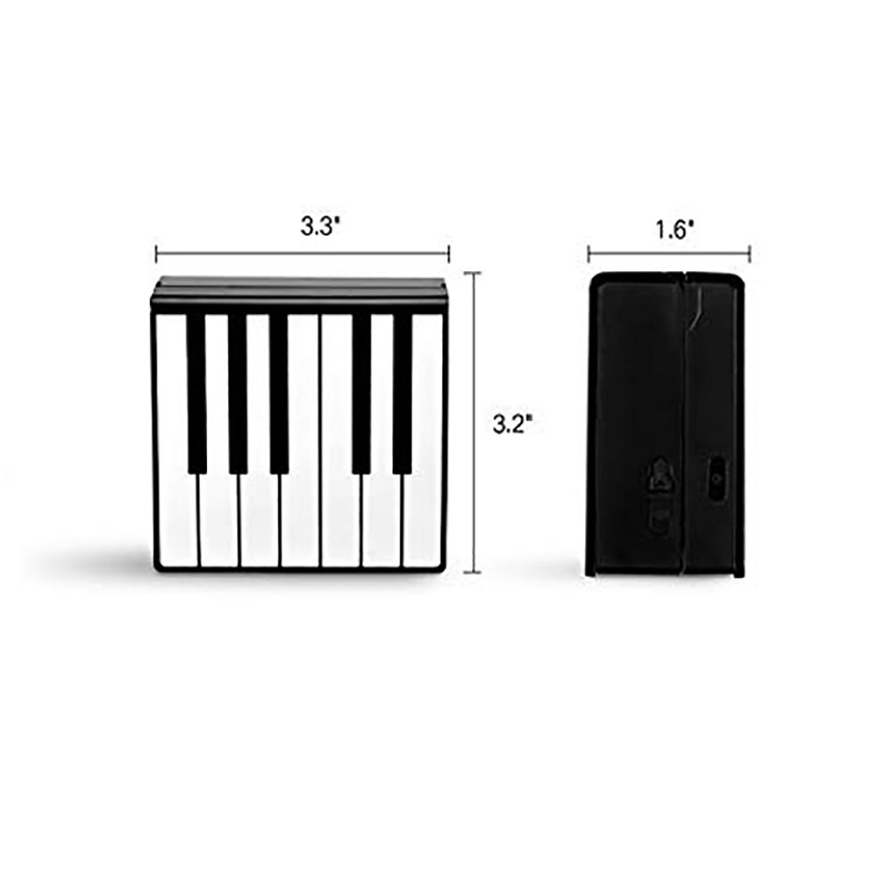 Ein schwarzer, klavierförmiger Drucker mit Abmessungen: 3,3' breit, 3,2' hoch, 1,6' dick, mit schwarzen und weißen Tasten.