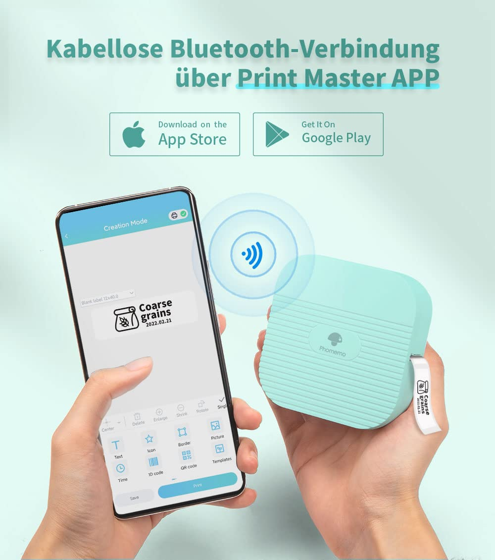 Eine Person hält ein Telefon mit einem Drucker. Der Bildschirm zeigt ein Etikettendesign. Ein mintgrüner Drucker wird gezeigt.