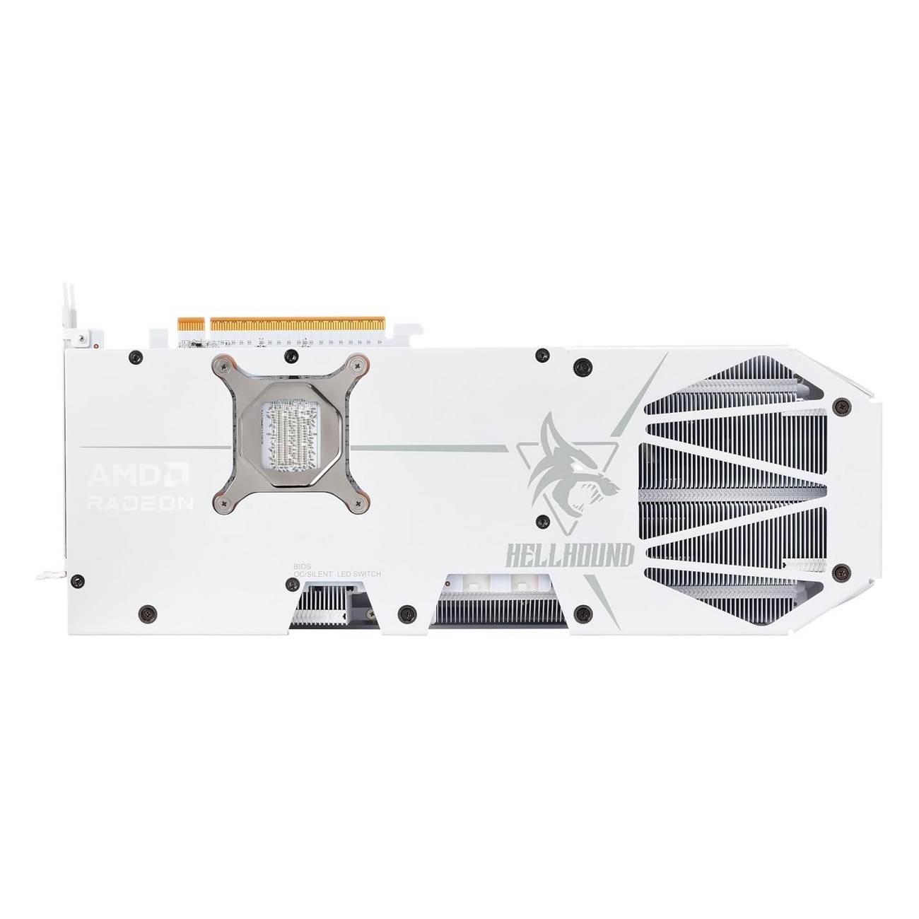 Spód białej karty graficznej z marką AMD Radeon i Hellhound. Widoczne śruby, radiatory i inne elementy.