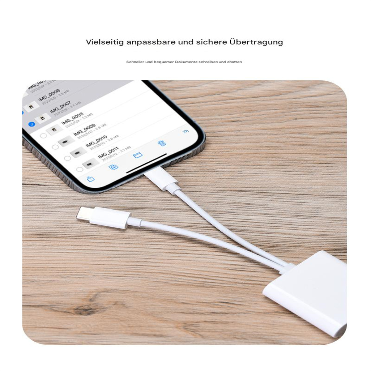Ein Telefon mit weißem Kabel. Das Telefon ist mit einem weißen Adapter verbunden, der mit einem weißen Kabel verbunden ist.
