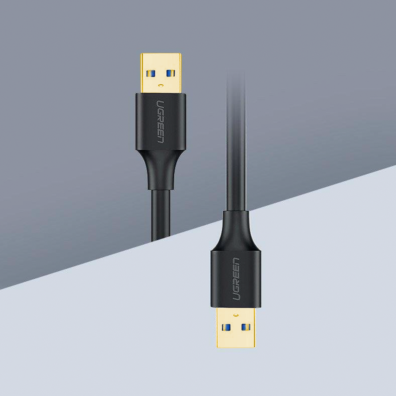 Dwa czarne kable USB z logo UGREEN na tle gradientu.