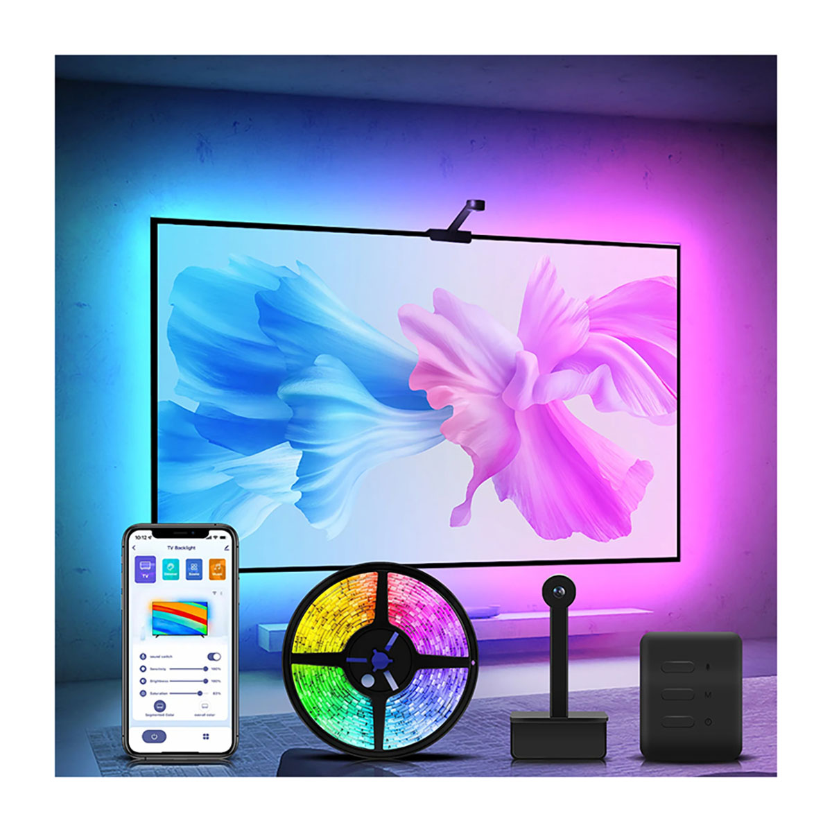 TV con retroiluminación colorida, mostrando flores. Debajo hay un teléfono, una tira de luz colorida, un panel de control y un receptor negro.