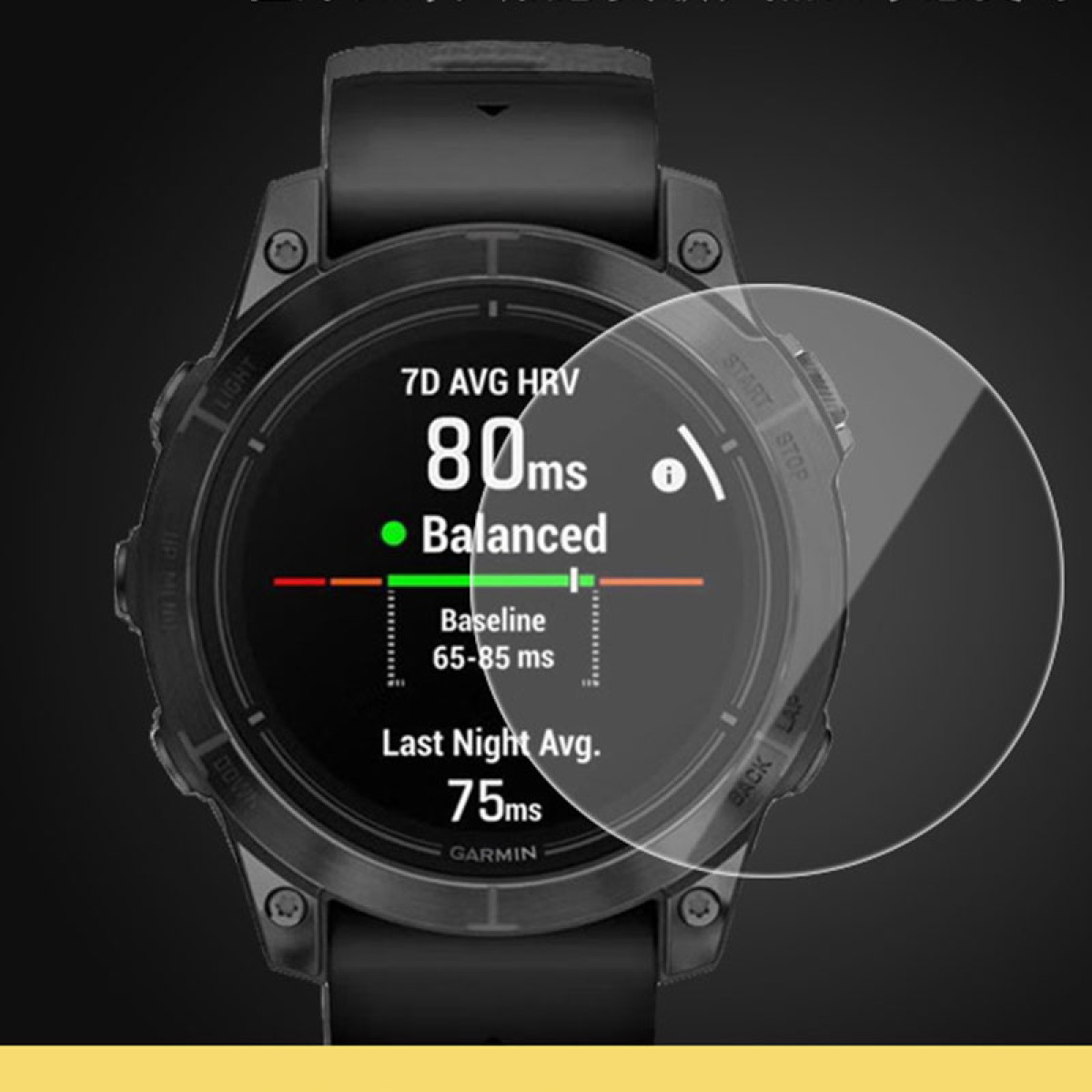 Schwarze Smartwatch mit Gesundheitsdaten und angebrachtem Displayschutz. Daten sind sichtbar.