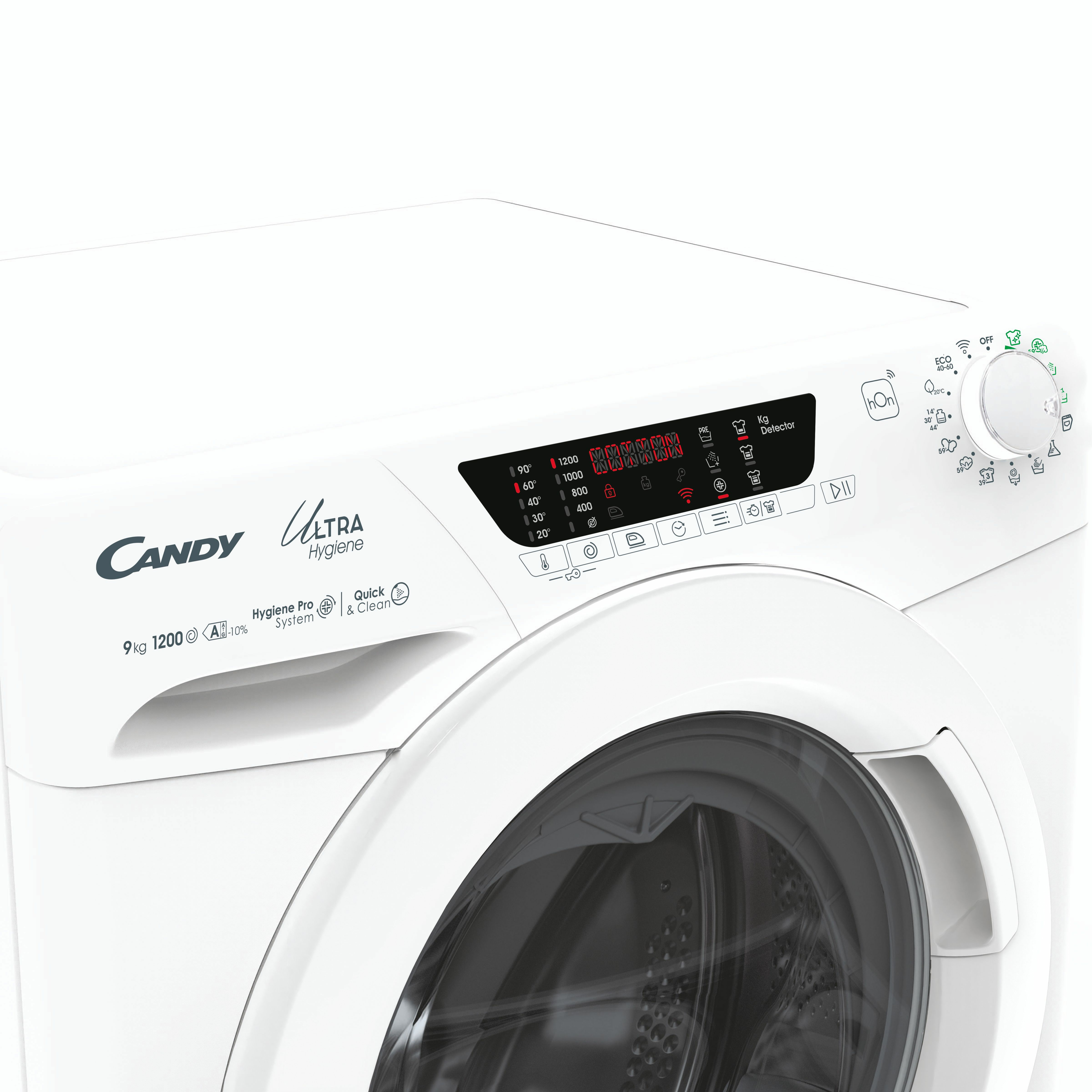 Primer plano de una lavadora blanca que muestra el logo Candy Ultra Hygiene.