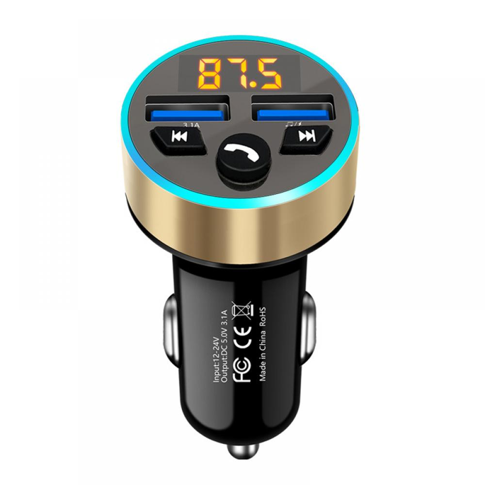 Ein schwarzes Autoladegerät mit zwei USB-Anschlüssen, einer Anzeige mit 87,5 und Tasten. Das Gerät ist goldfarben.