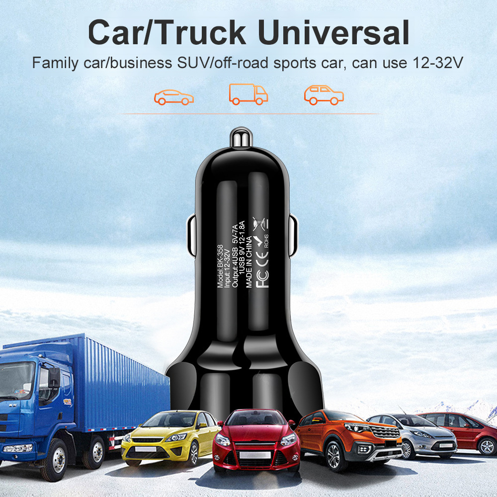 Schwarzes Autoladegerät mit mehreren USB-Anschlüssen und Diagramm verschiedener Autotypen.