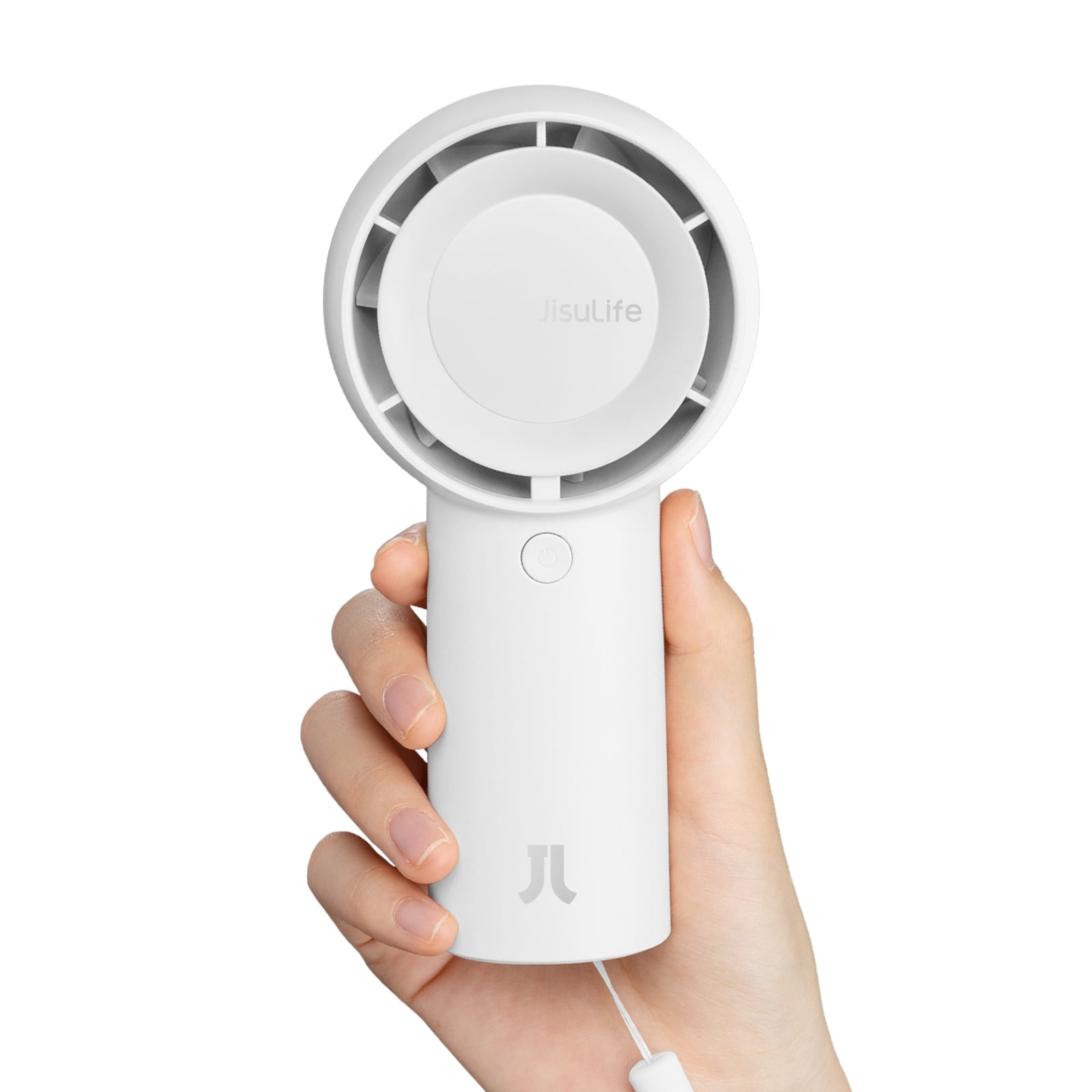 Ein weißer Handventilator mit einem Knopf und einem kleinen Logo am Griff, gehalten von einer Hand.