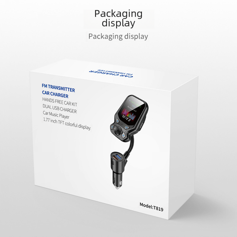 Weiße Box mit Autoladegerät und Zubehör, mit Text, der es als Autoladegerät kennzeichnet.