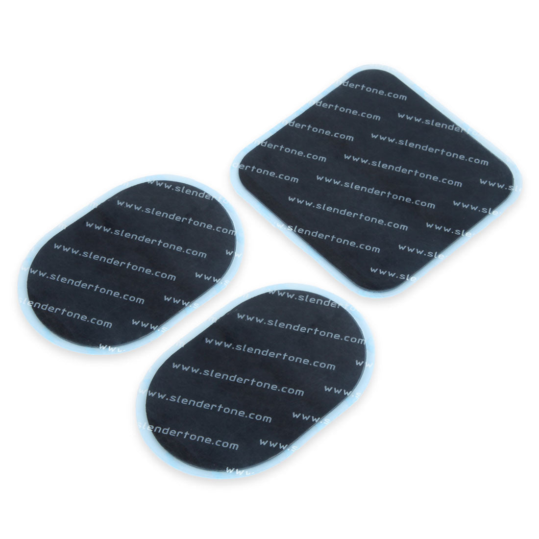 Drei schwarze Pads mit blauen Rändern, jeder mit weißem Text bedeckt, sind auf weißem Hintergrund angeordnet, wahrscheinlich zur Muskelstimulation.