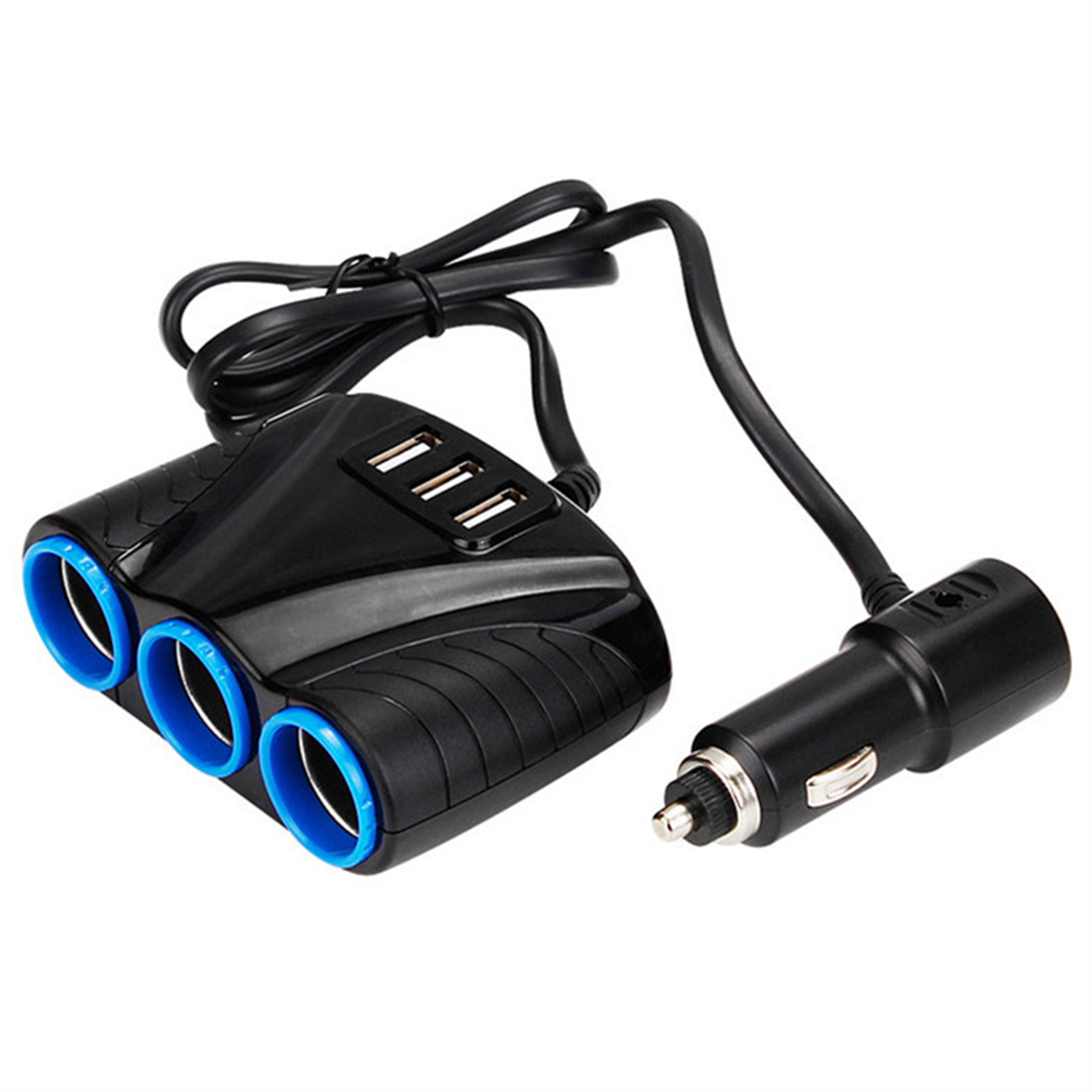 Ein schwarzes Autoladegerät mit drei 12-V-Steckdosen, blau umrandet, und drei USB-Anschlüssen.