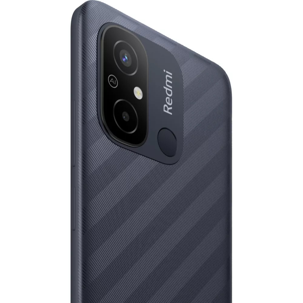 Primo piano di un telefono Redmi blu scuro. Il modulo della fotocamera è nero con dettagli argento. Il retro ha linee strutturate.