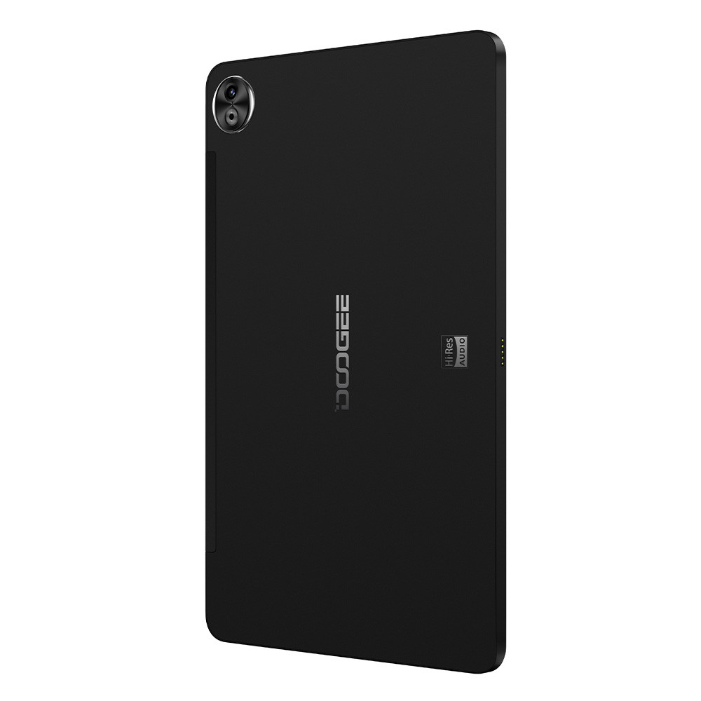 Schwarzes Tablet mit Kameramodul. Auf der Rückseite sind der Markenname DOOGEE und das Hi-Res Audio-Logo zu sehen.
