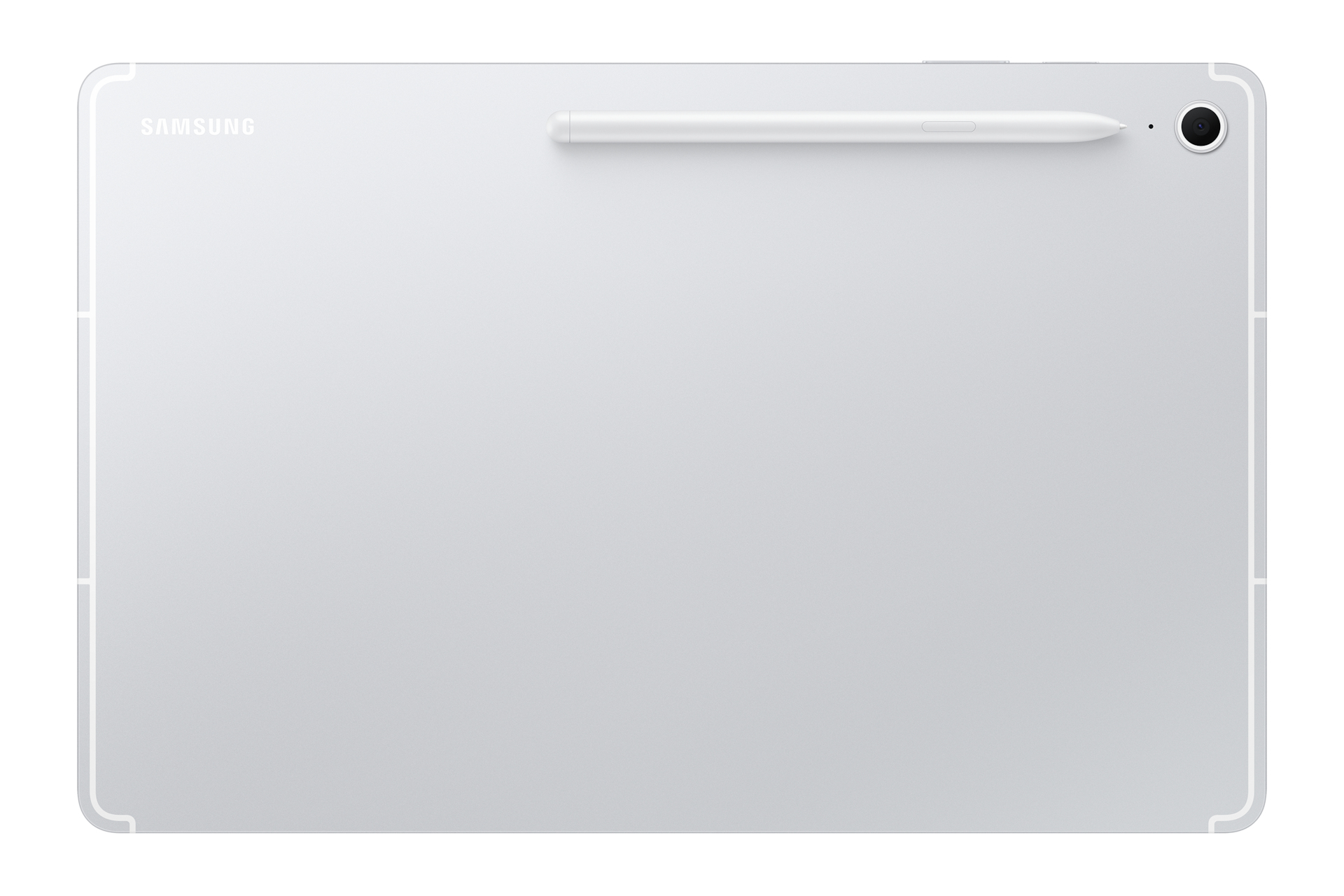 Srebrny tablet Samsung leży płasko. Pióro leży na górze. Obiektyw aparatu jest widoczny w prawym górnym rogu.