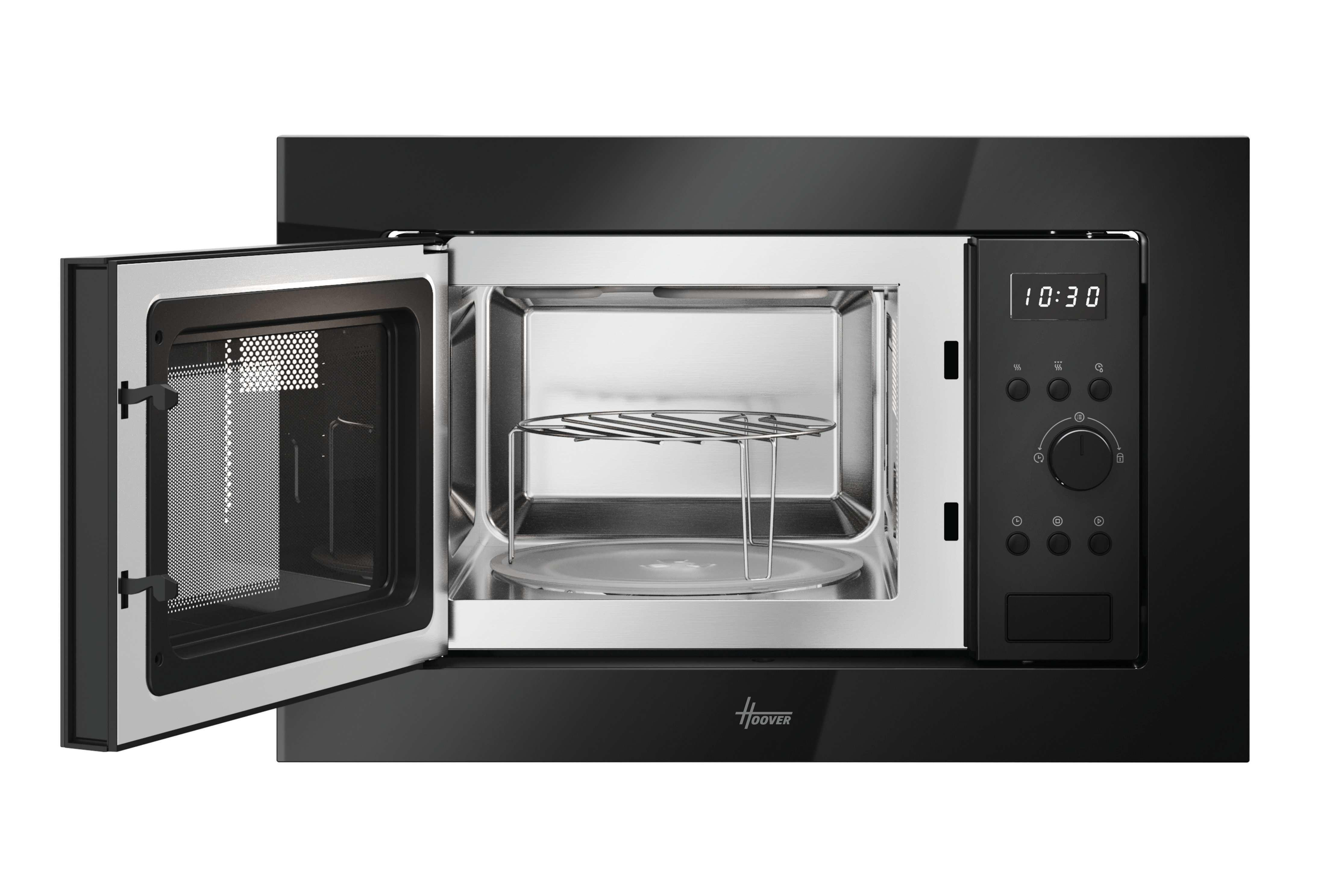 Horno microondas negro con la puerta abierta. Dentro, una rejilla de metal. La hora 10:30 es visible en el panel.