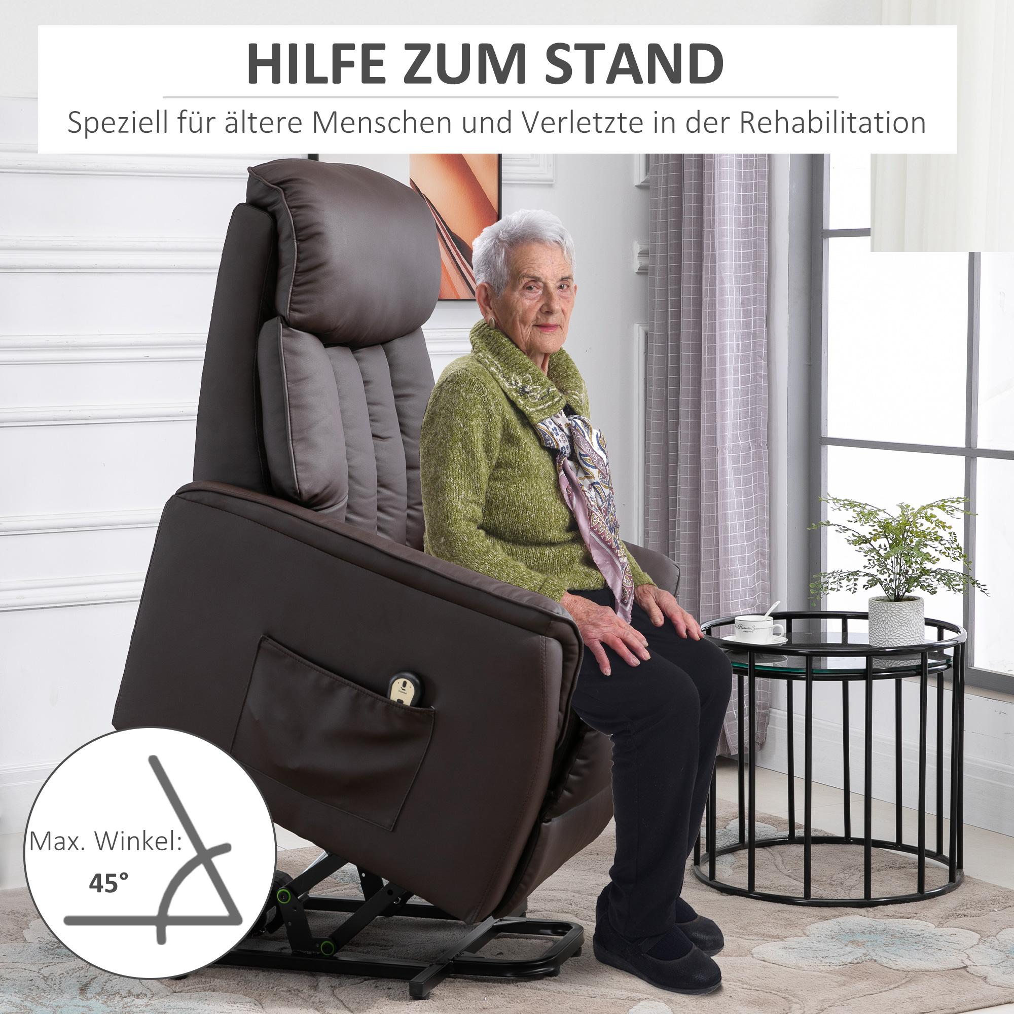 Eine ältere Frau sitzt in einem braunen Relaxsessel. Rechts steht ein kleiner Tisch mit einer Pflanze. Der Stuhl hilft beim Aufstehen.