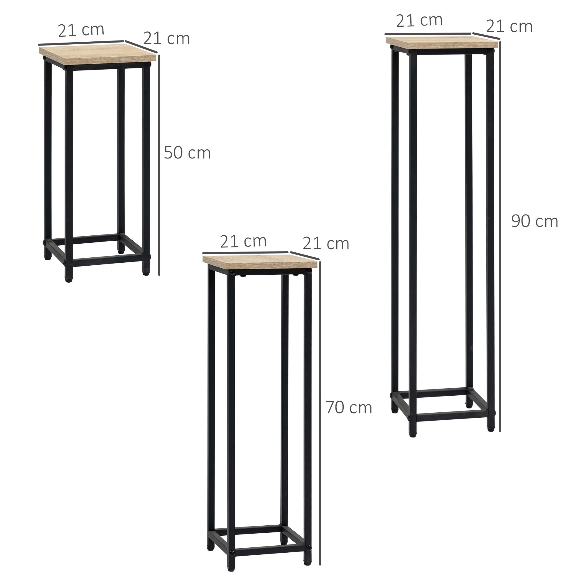 Drei schwarze Metall-Pflanzständer mit Holzplatten. Höhen sind 50 cm, 70 cm und 90 cm. Abmessungen sind 21 cm x 21 cm.