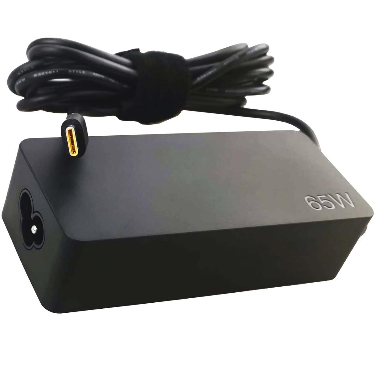Schwarzes Laptop-Netzteil mit Netzkabel und USB-C-Anschluss. Der Adapter ist mit '65W' beschriftet.