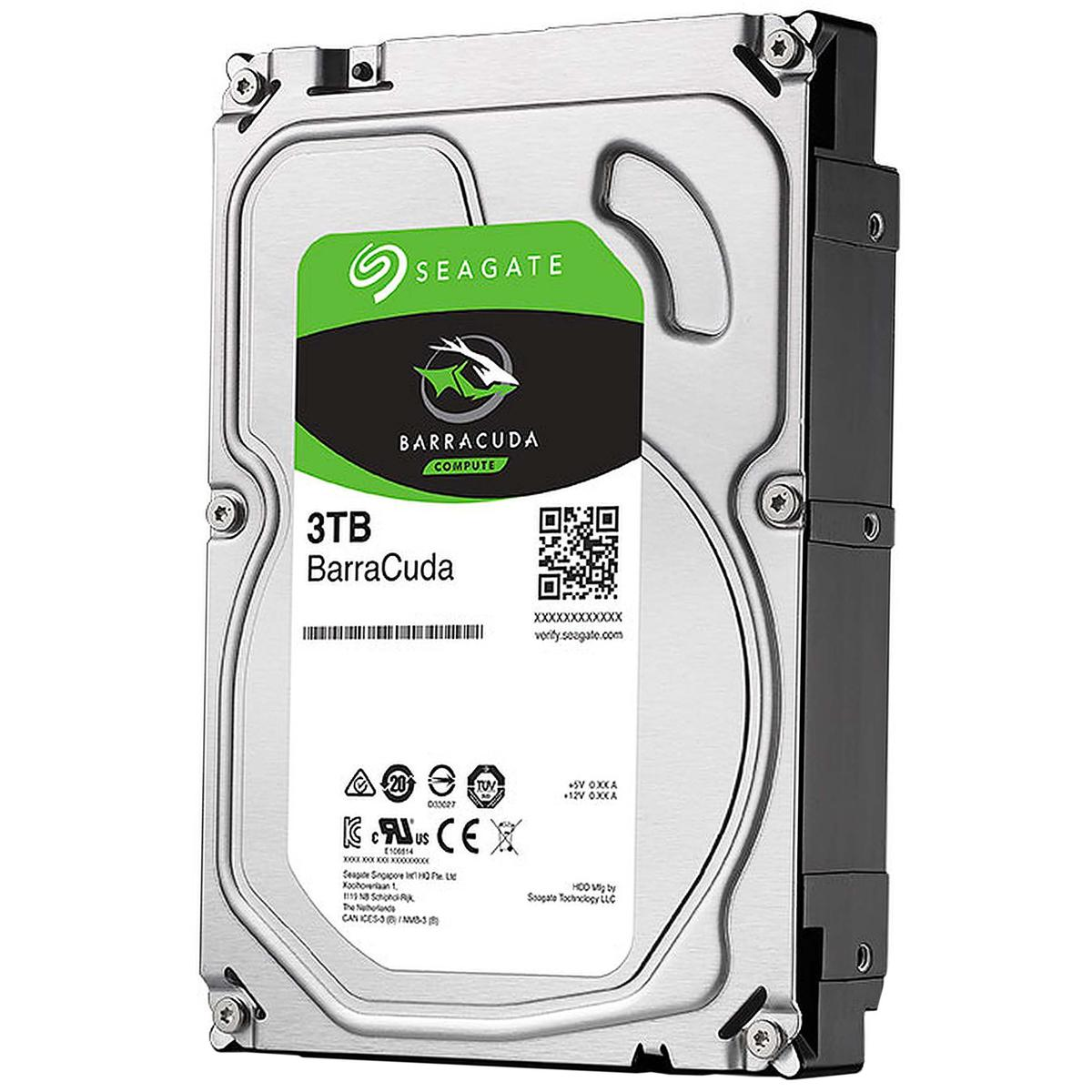 Dysk twardy Seagate Barracuda 3TB. Dysk jest srebrny z zielono-czarną etykietą i widocznym kodem QR.