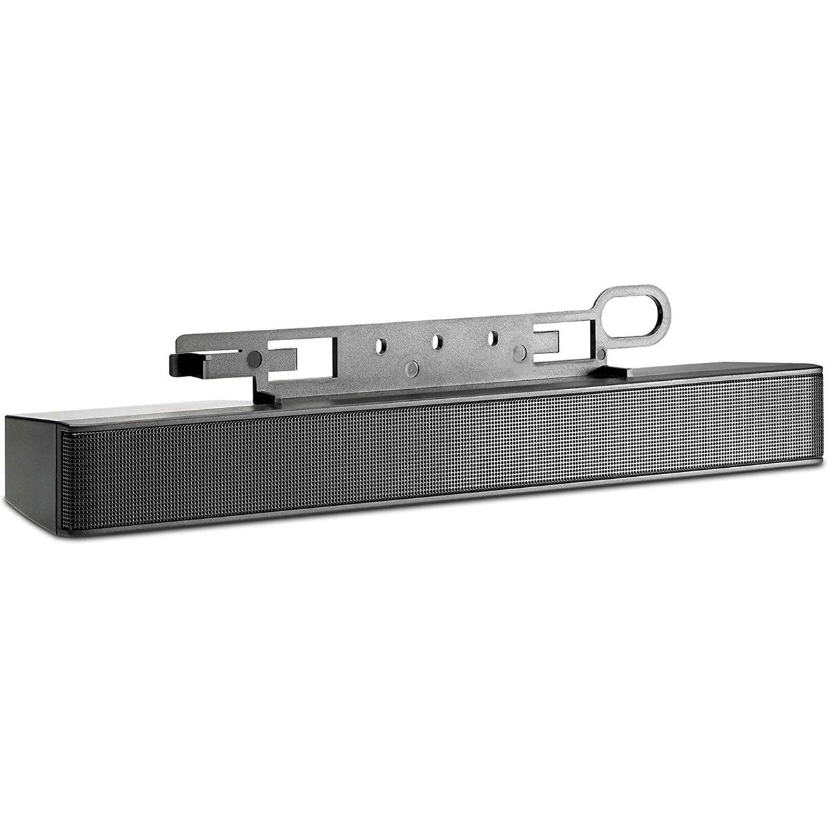 Una soundbar nera con una staffa metallica sopra. La soundbar ha un frontale a rete. La staffa è argentata.