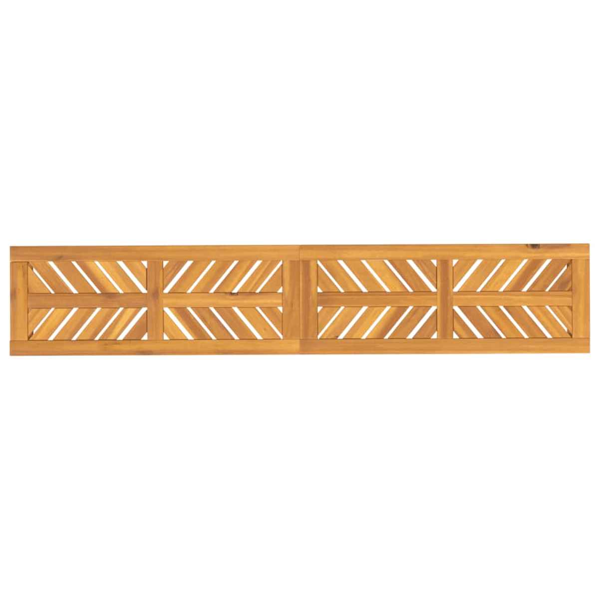 Ein Holzzaunabschnitt mit geometrischem Design. Der Zaun besteht aus hellbraunem Holz mit diagonalen und rechteckigen Aussparungen.