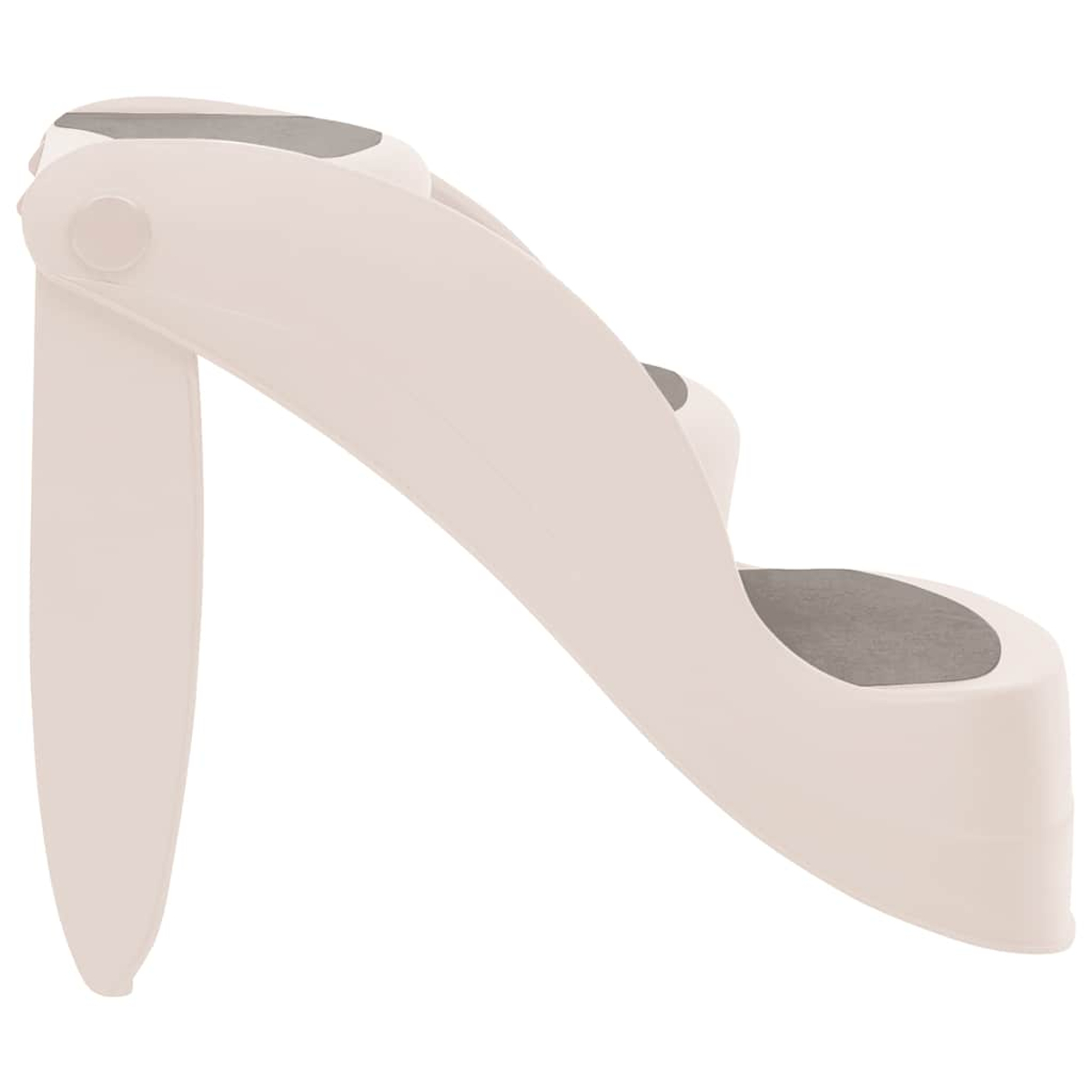 Ein cremefarbener, zweistufiger Hocker wird gezeigt. Die Stufen haben graue Anti-Rutsch-Pads. Der Hocker hat ein geschwungenes Design und ein einzelnes Stützbein.