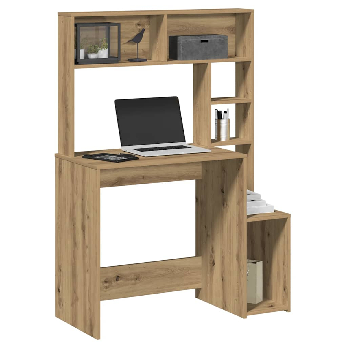 Holzschreibtisch mit Regalen. Laptop, Dekorationen und Bücher stehen darauf. Der Schreibtisch hat eine hellbraune Holzoberfläche.