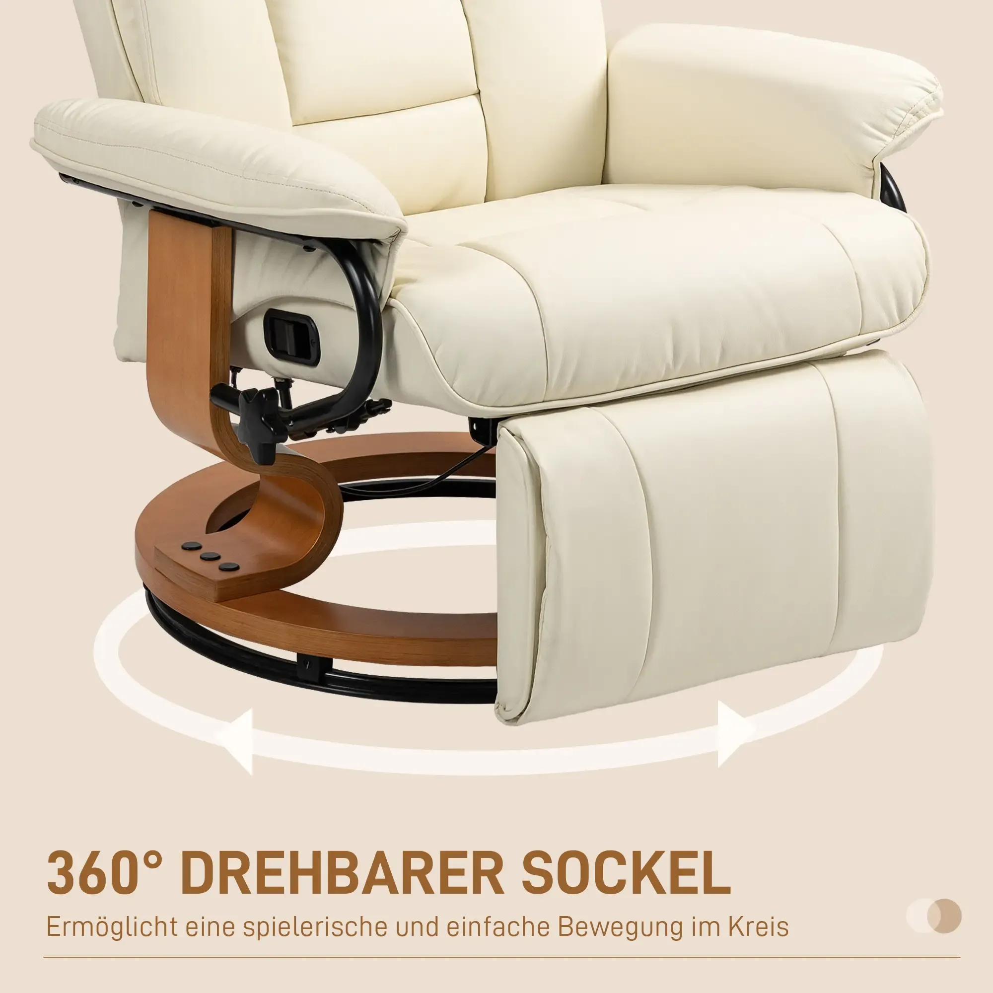Cremefarbener Relaxsessel mit Holzsockel, schwarzen Akzenten und Fußstütze. Der Stuhl hat einen Drehsockel für kreisförmige Bewegungen.