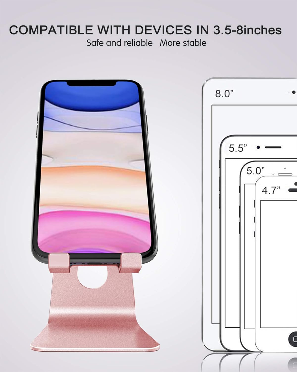 Ein Telefon auf einem roségoldenen Ständer mit verschiedenen Telefonformaten. Text besagt Kompatibilität mit Geräten 3,5-8 Zoll.