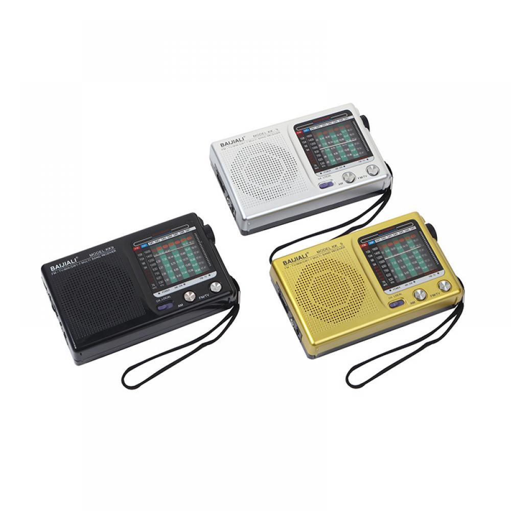 Drei Radios, schwarz, silber und gold. Jedes hat einen Bildschirm und einen Griff. Die Radios sind mit 'BAIJIALI' und 'MODEL KK' beschriftet.