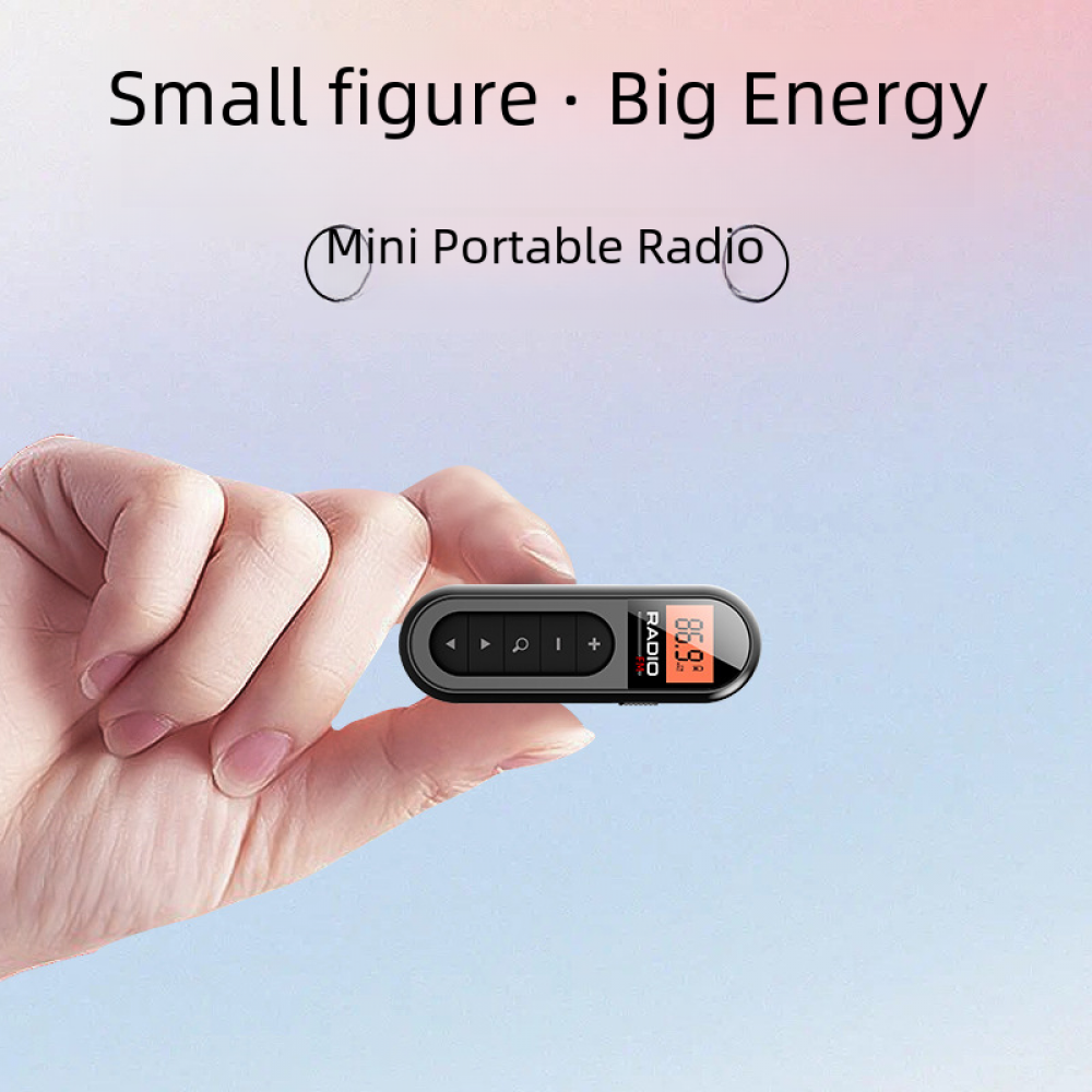Eine Hand hält ein Mini-Portable-Radio. Das Radio ist schwarz mit einem orangefarbenen Display. Der Hintergrund ist ein Farbverlauf.