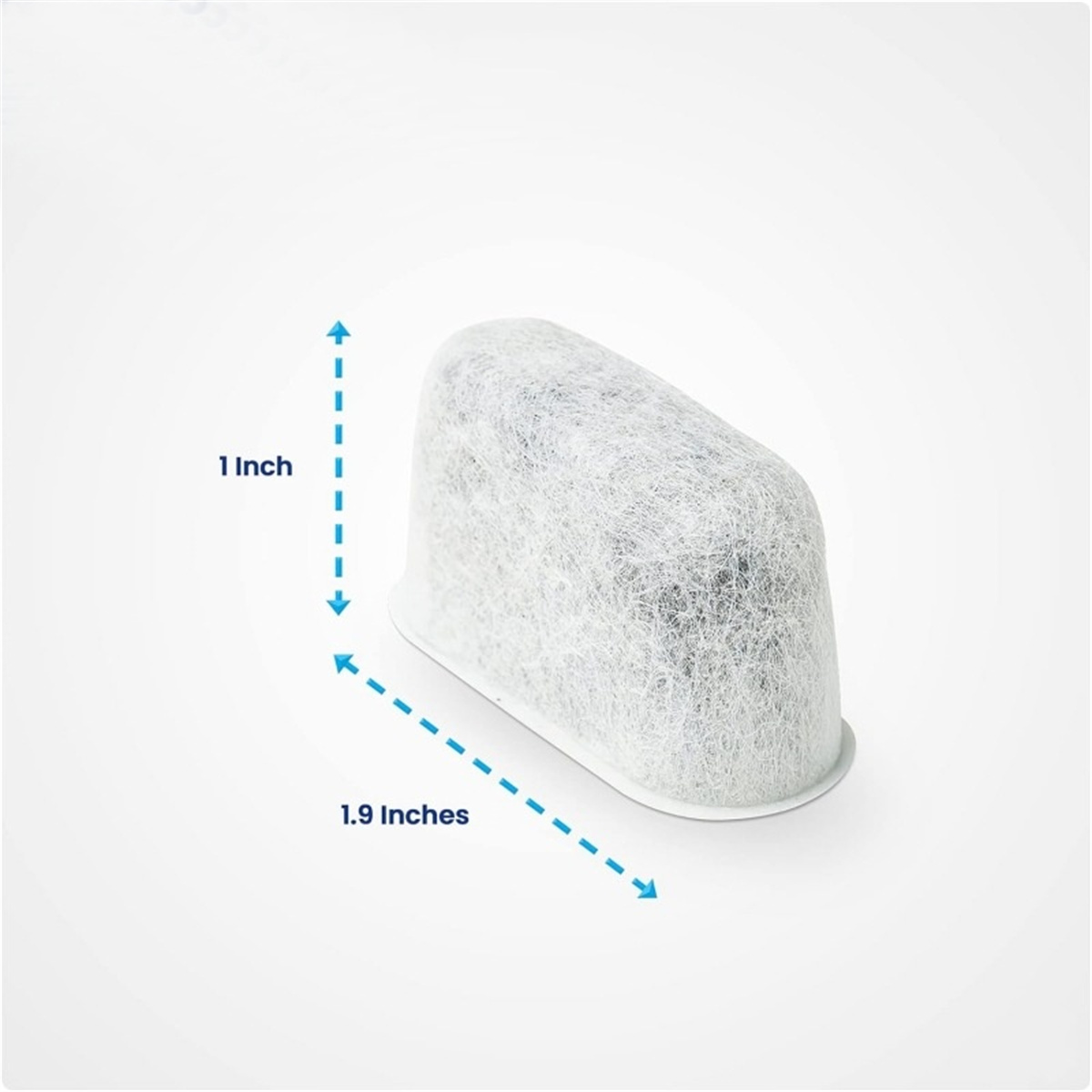 Ein Wasserfilter, weiße Basis mit grauem Filtermaterial. Abmessungen sind mit Pfeilen angegeben: 1 Zoll hoch, 1,9 Zoll lang.