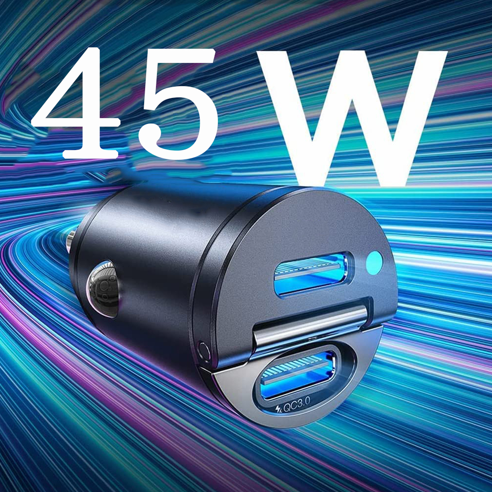 Ein dunkelgraues USB-Autoladegerät mit zwei blauen USB-Anschlüssen. Der Text lautet '45W' in Weiß darüber. Der Hintergrund zeigt einen blau-violetten Wirbel.