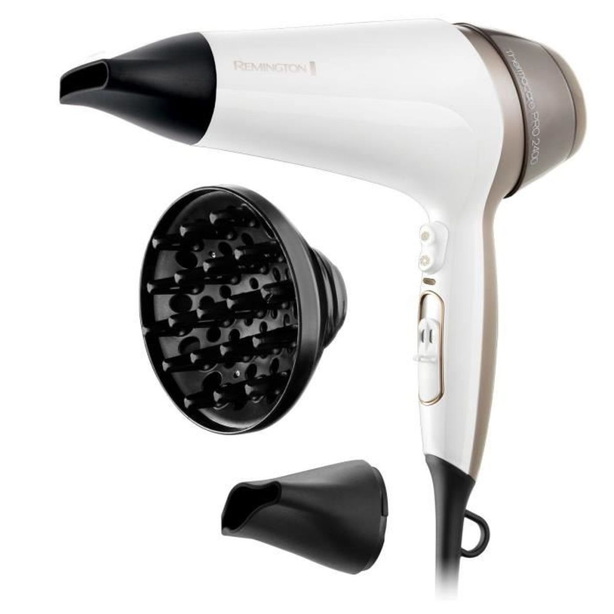 Un asciugacapelli Remington bianco e marrone chiaro con accessori neri è appoggiato su una superficie bianca. Sono inclusi un diffusore e un ugello.