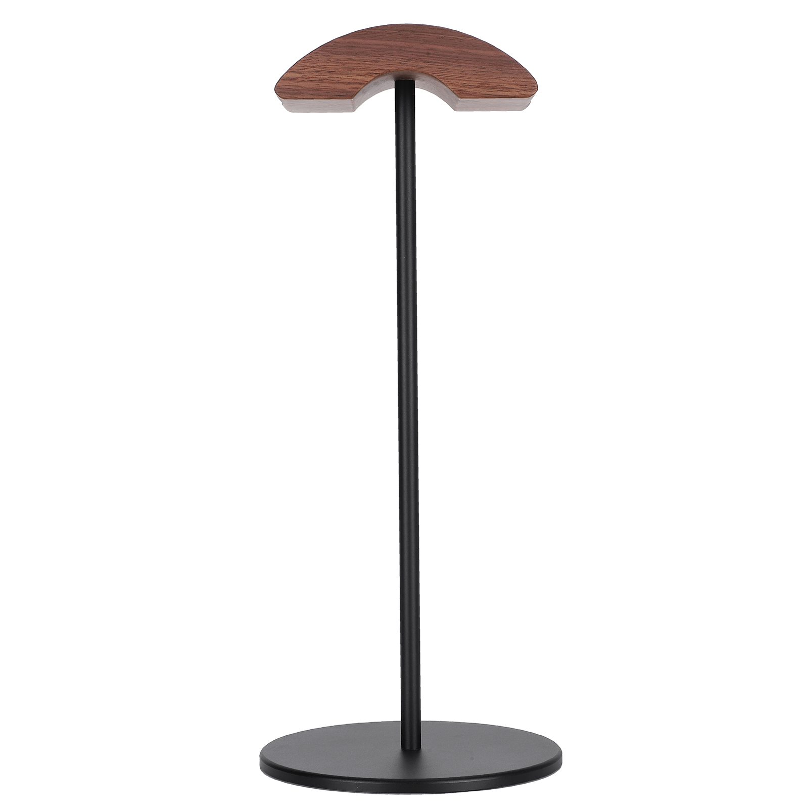 Ein Kopfhörerständer. Er hat eine Holzplatte und eine schwarze Metallsäule und -basis. Weißer Hintergrund.
