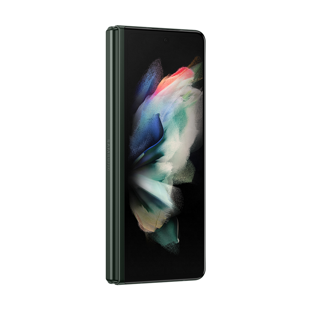Telefono pieghevole Samsung verde, parzialmente aperto, che mostra un'immagine astratta colorata sullo schermo. Sfondo bianco.