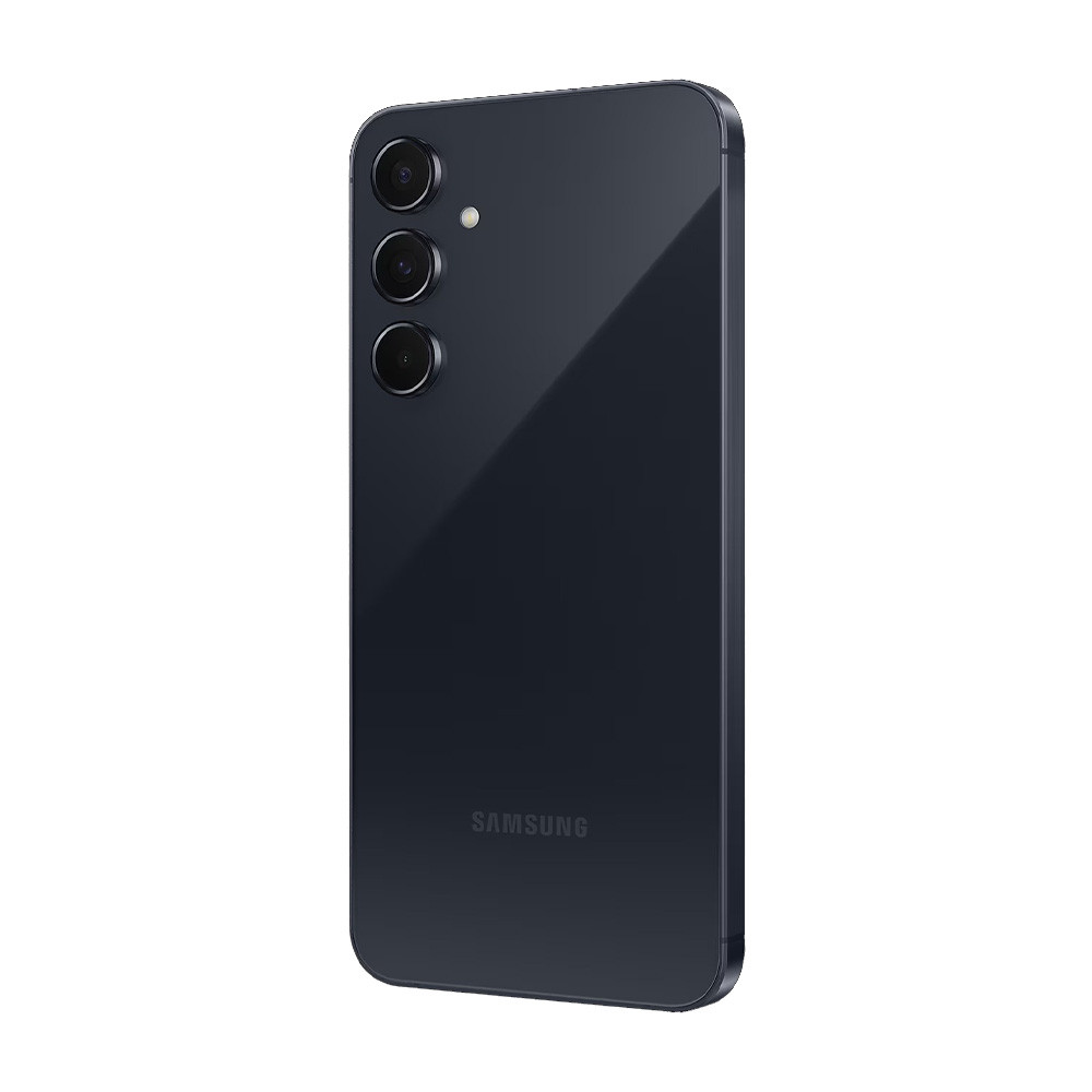 Ciemnoniebieski smartfon, widok z tyłu, z trzema obiektywami aparatu i logo Samsung.