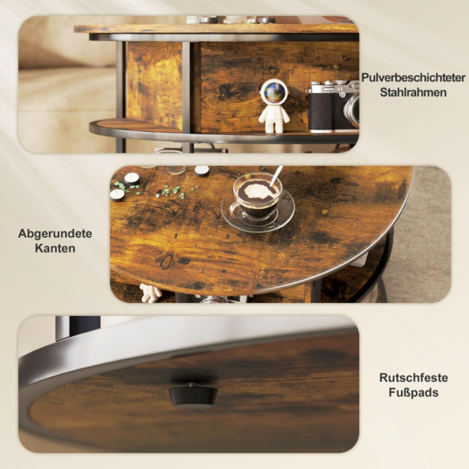 Holztisch mit Metallrahmen. Er hat eine Kaffeetasse, eine Astronautenfigur und eine Kamera.