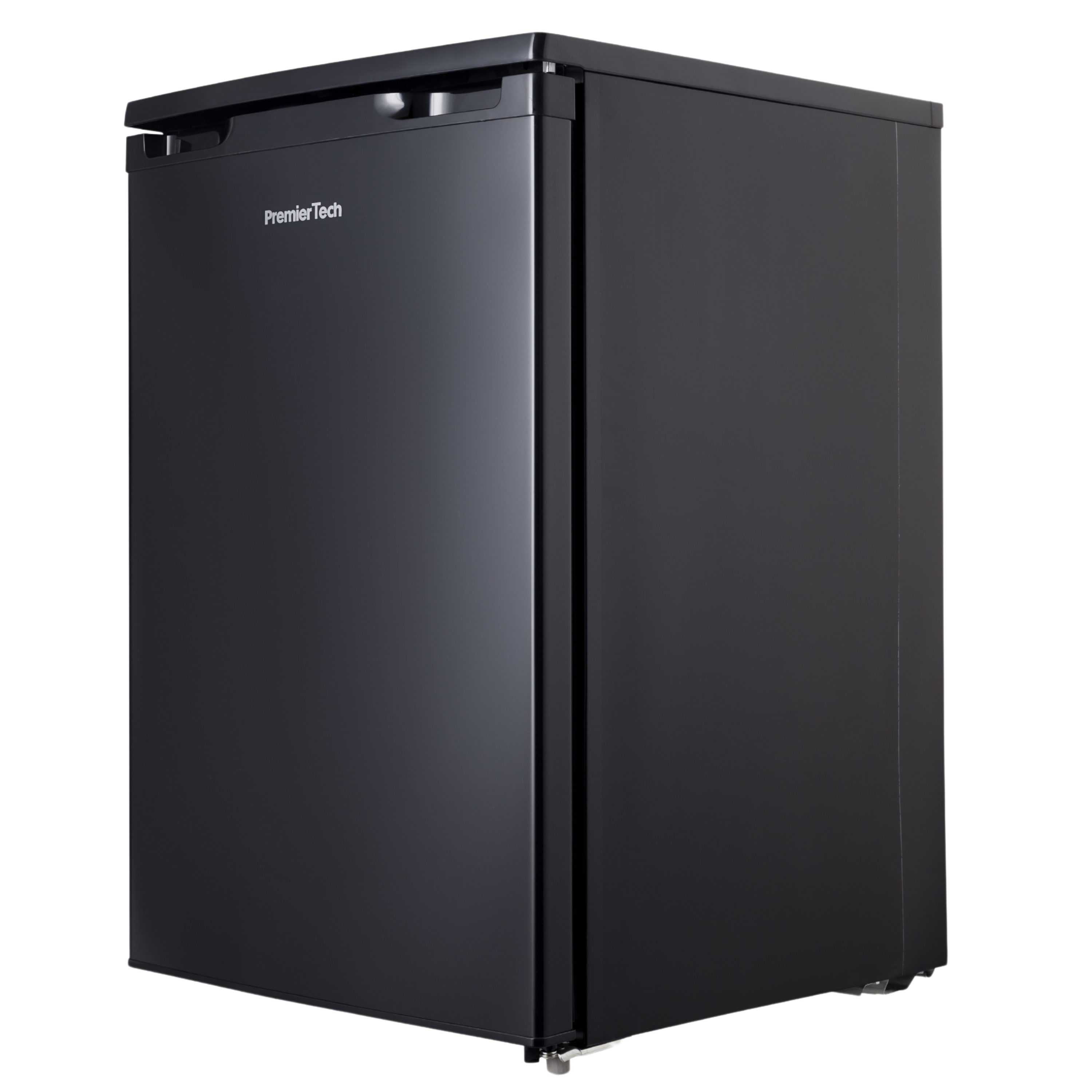 Un mini-frigorifero Premier Tech nero su sfondo bianco. La porta del frigorifero è chiusa.