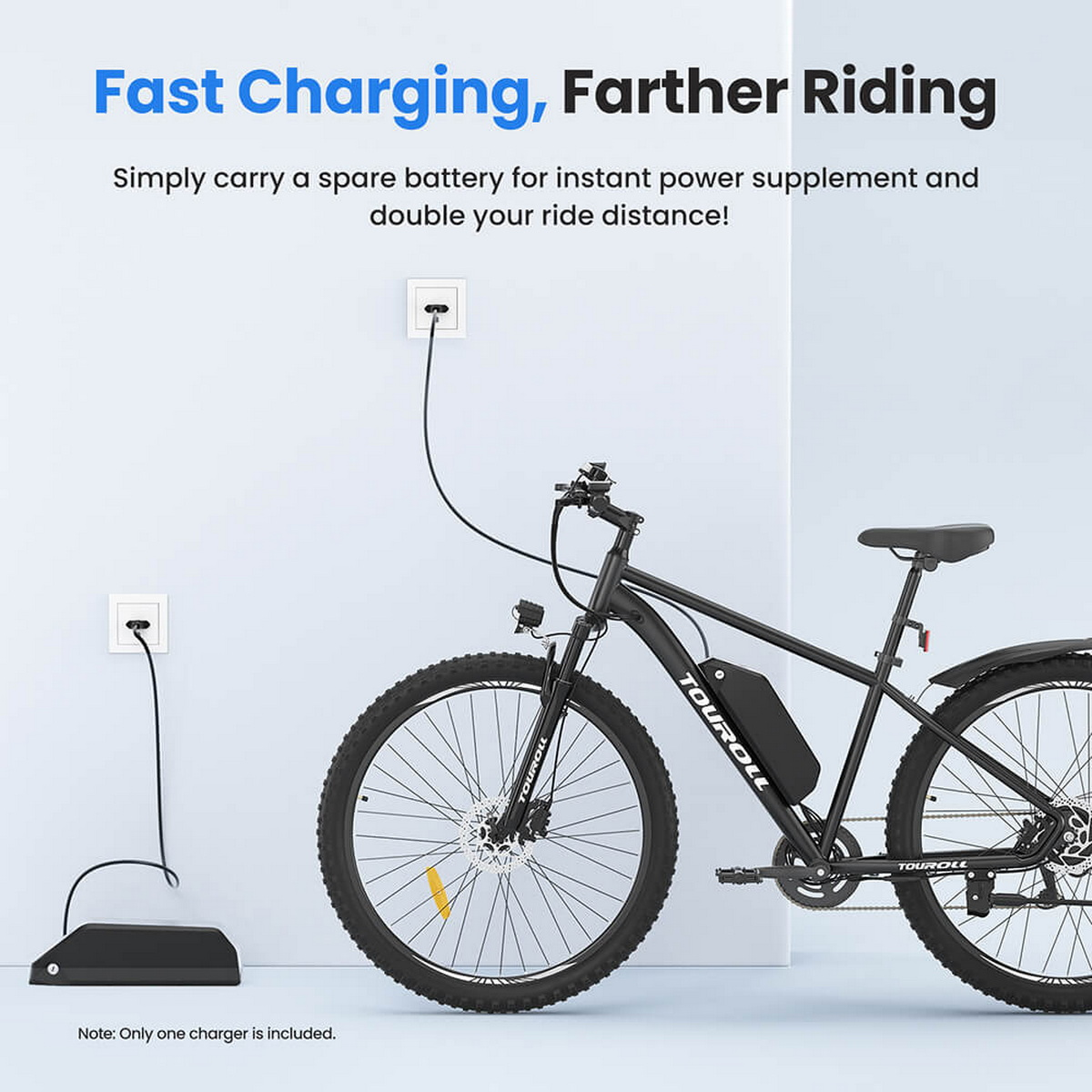 Czarny rower elektryczny podłączony do ściany. Ładowarka na podłodze. Tekst: Szybkie ładowanie, dalsza jazda.