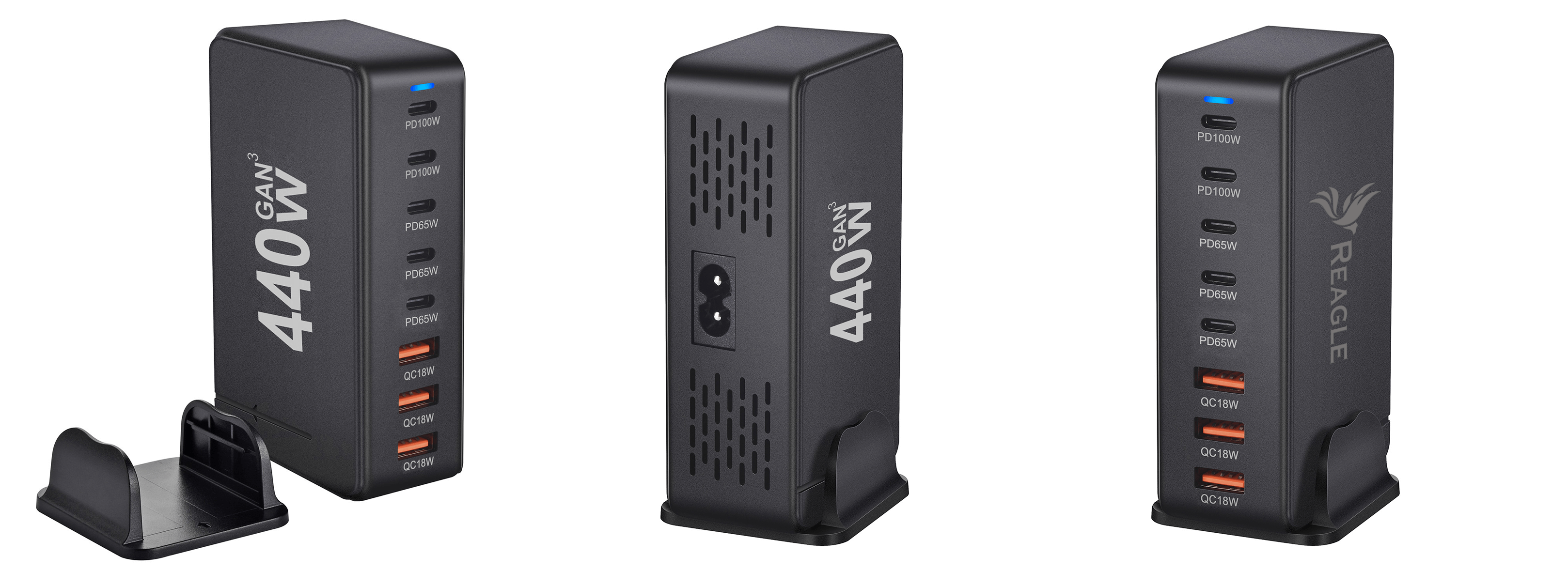 Wyświetlane są trzy czarne ładowarki z wieloma portami. Jeden ma podstawkę. Tekst: 440W, PD100W, PD65W, QC18W. Logo Reagle.