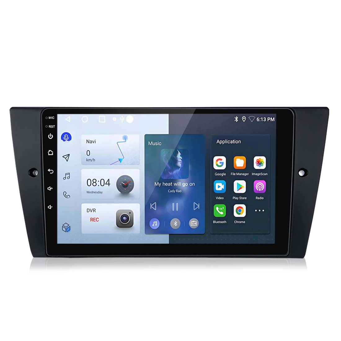 System multimedialny do samochodu z ekranem wyświetlającym nawigację, muzykę i aplikacje. Godzina to 18:13. System jest czarny.