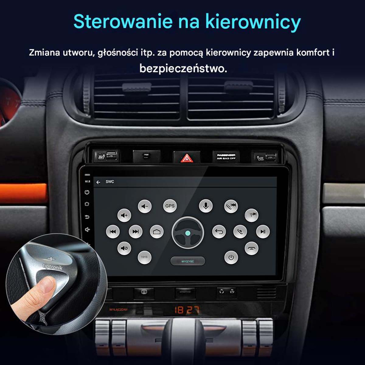 Deska rozdzielcza samochodu z ekranem, dłoń naciska przycisk i polski tekst.