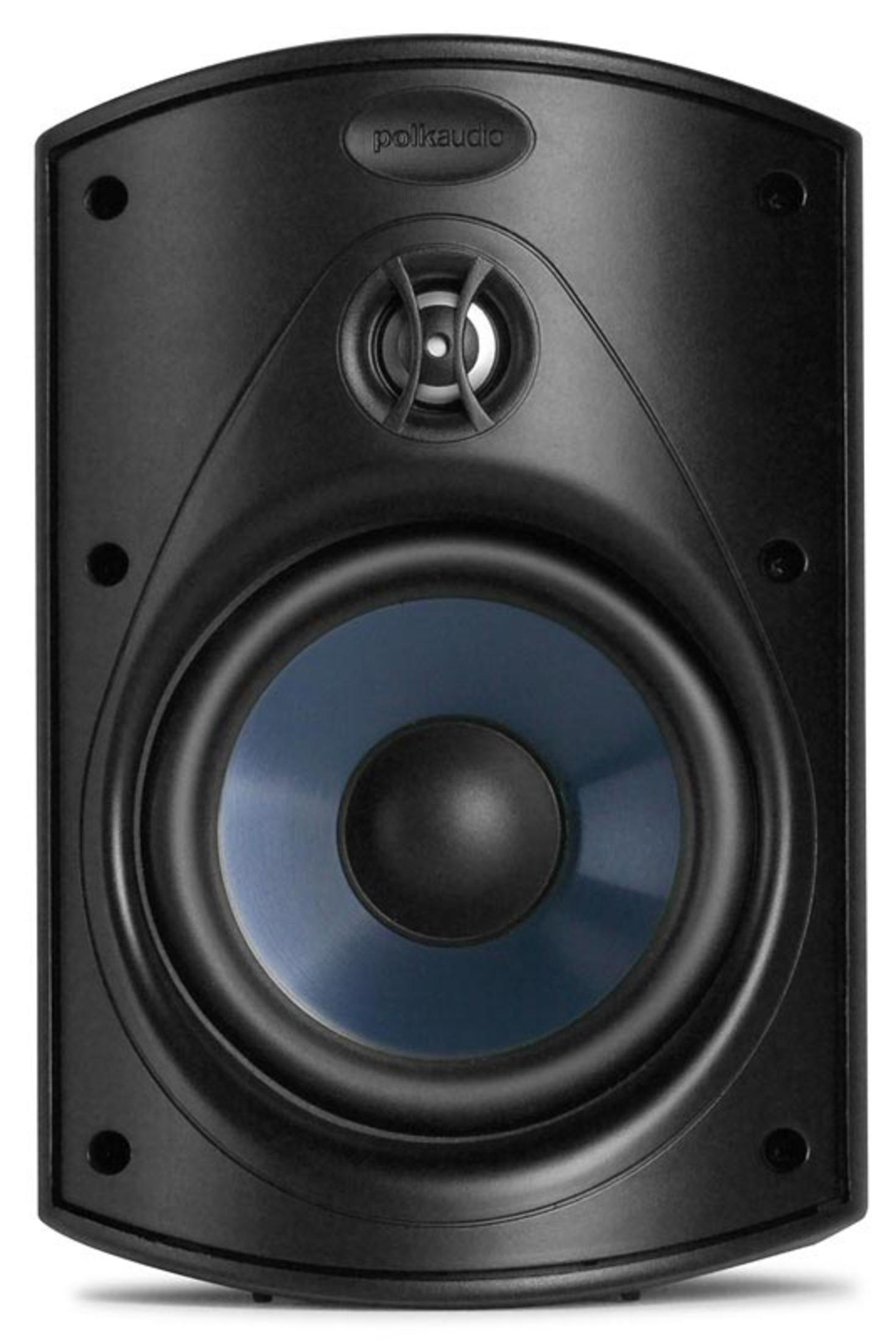 Schwarzer Polk Audio Lautsprecher. Er hat einen blau-grauen Konus und einen zentralen Hochtöner. Der Rahmen ist gebogen mit Befestigungslöchern.